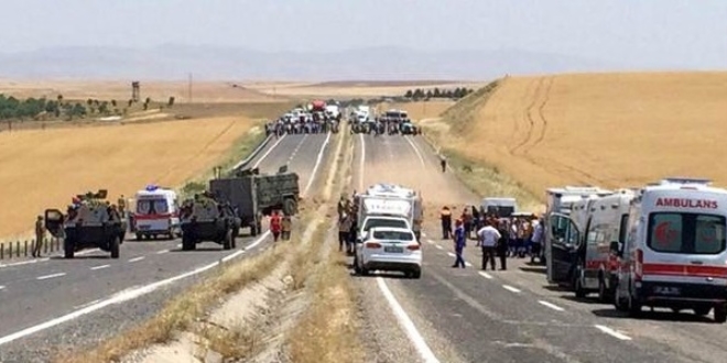 Diyarbakır'da hain pusu: 8 asker yaralı