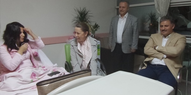 Cumhurba�kan� Erdo�an engelli kad�nla telefonda g�r��t�