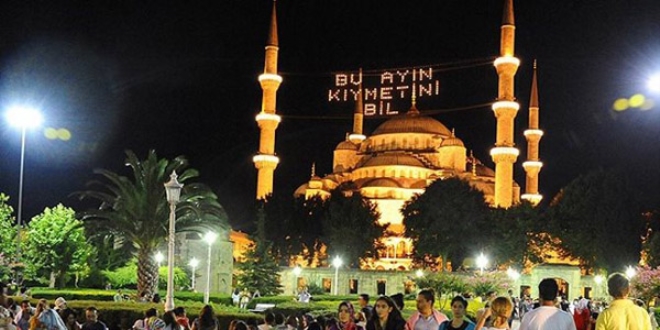 İl İl İftar vakitlerini öğrenmek için tıklayınız
