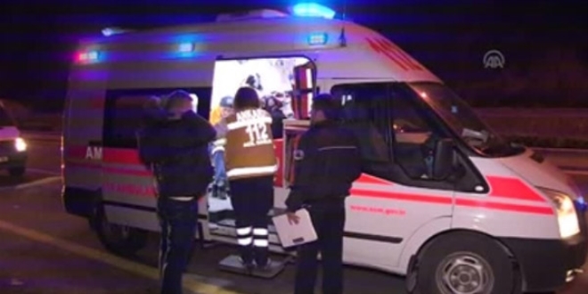 Ankara'da trafik kazas�: 4 yaral�