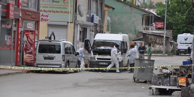 Muş'ta bomba yüklü araç yakalandı