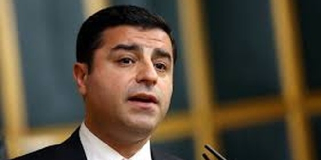 Demirtaş: 4 lider bir araya gelelim