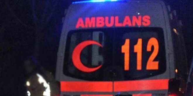 İzmir'de trafik kazası: 2 ölü, 2 yaralı