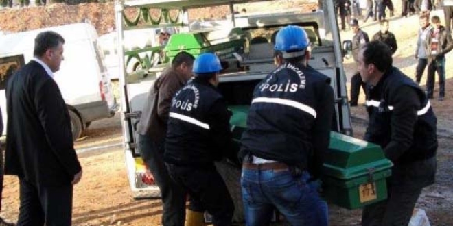Alacağını istemeye gitti, müteahhidi vurarak öldürdü
