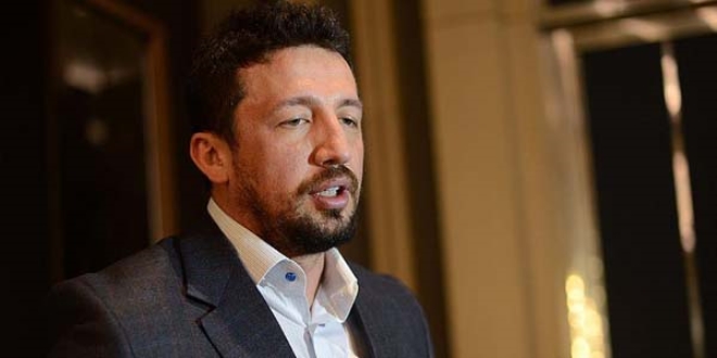 Hidayet Türkoğlu görevinden ayrıldı