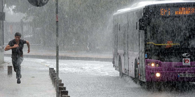 Meteoroloji'den 'Doğu Akdeniz bölgesi' için yağış uyarısı