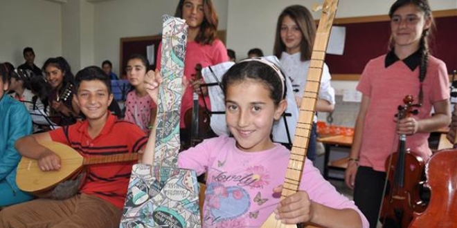 Çocuklar hayal etti, Aslı öğretmen gerçekleştirdi