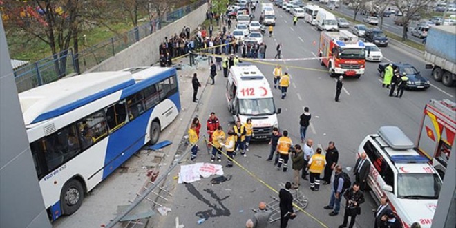 Ankara'da ilkbahar dneminde 1061 trafik kazas oldu