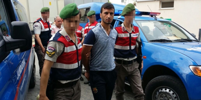 İzmir'de jandarmaya yönelik saldırda 8 kişi adliye de