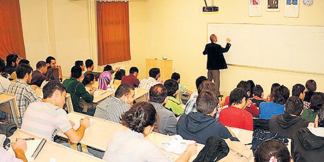 Suriyeli ��renci say�s� 1 y�lda y�zde 212 artt�