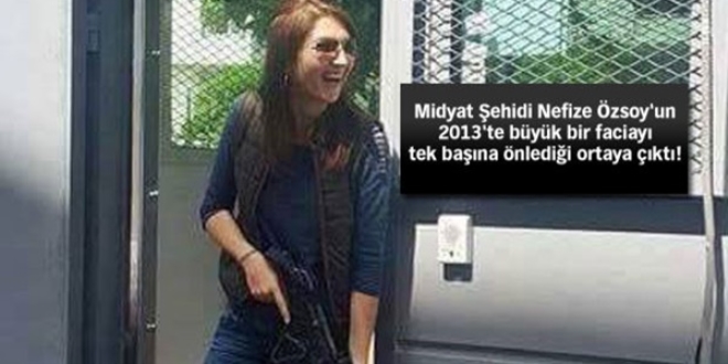 'Canlı bomba'yı yere yatırıp kelepçe takmış