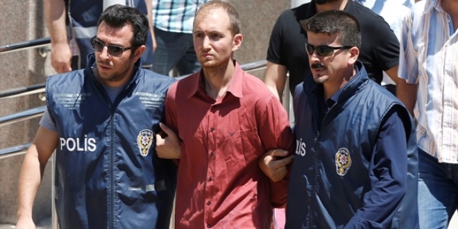 1'i öğretmen 3 kişinin katil zanlısı Atalay Filiz yakalandı