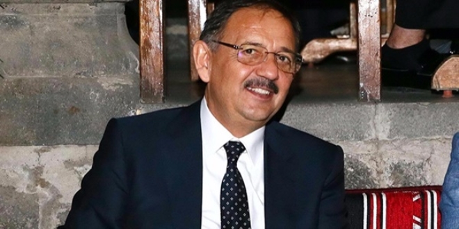 Çöpü toplamayan belediye başkanı görevden alınacak