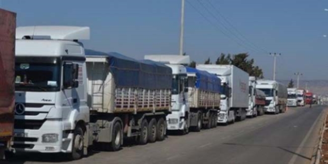 Kapıkule'de 8 kilometrelik tır kuyruğu
