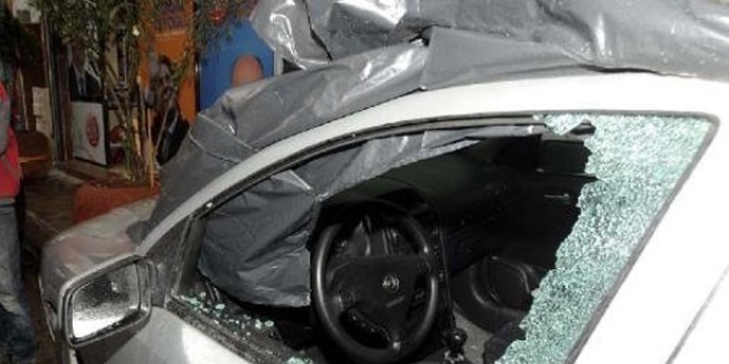 Otomobil h�rs�zlar� t�k�r�kten yakaland�