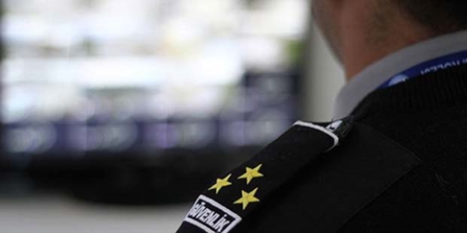 Özel güvenliklere 'trafik düzenleme' yetkisi