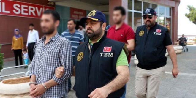 Kahramanmara�'ta I��D'in h�cre evlerine operasyon