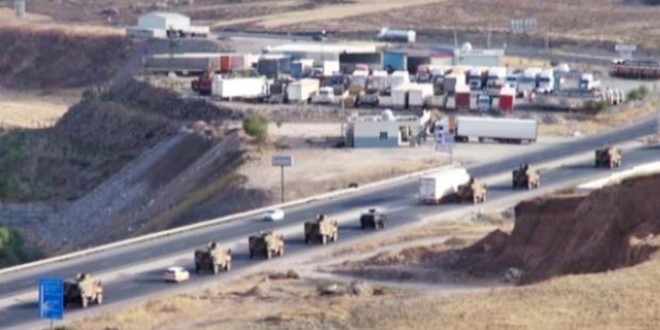 rnak'ta operasyonlara katlan askerler birliklerine dnyor