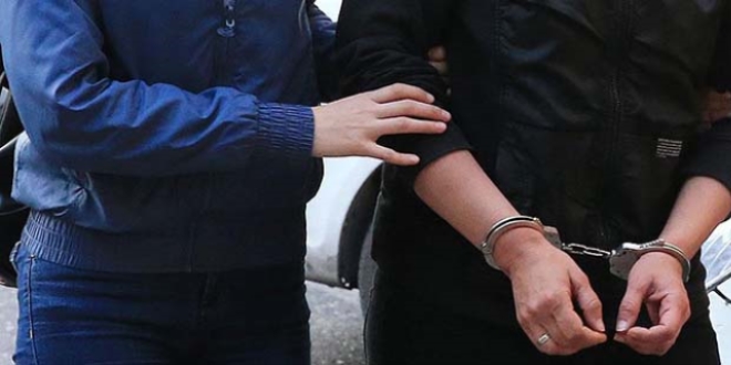 Sığınmacı gibi davranan kadın terörist yakalandı