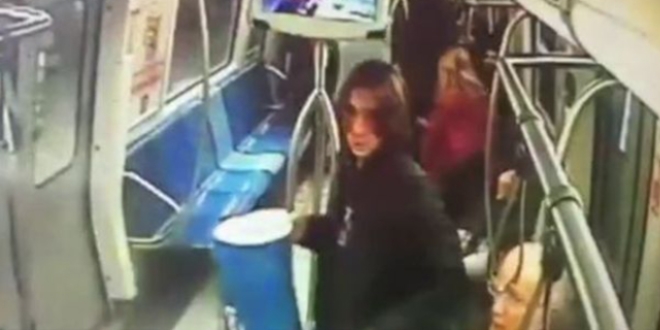 İstanbul metrosunda bomba şakası yapan liseliler hakim karşısında