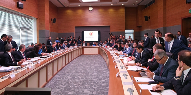 Yüksek yargı düzenlemesi komisyondan geçti