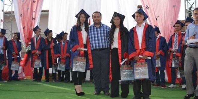 Kalp krizi geçiren lise öğrencisi hayatını kaybetti