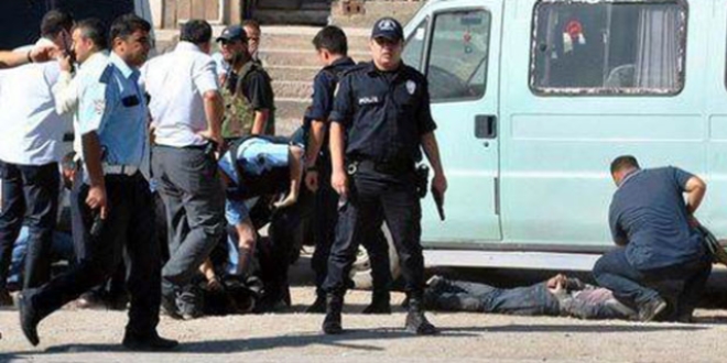 Ağrı'da 2 PKK'lı terörist yakalandı