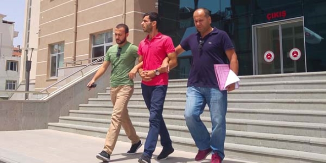 Ter�r su�lar�ndan 51 kayd�n�n olan �ah�s yakaland�