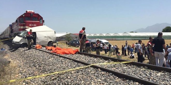 Ankara-Tatvan treni kaza yaptı: 9 kişi hayatını kaybetti
