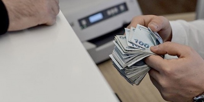 Memura 'maaş kütüğü' geliyor