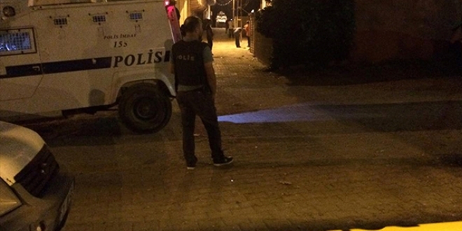 Diyarbakır'da 1 tonluk patlayıcı yüklü araç bulundu