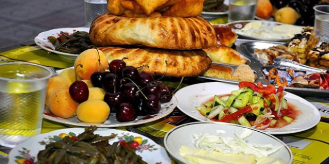'Ramazanda 3 öğün yemeye dikkat edilmeli'