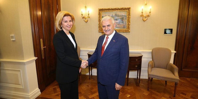 Ba�bakan Y�ld�r�m, G�ko�uz Yeri Ba�kan� Vlah'� kabul etti