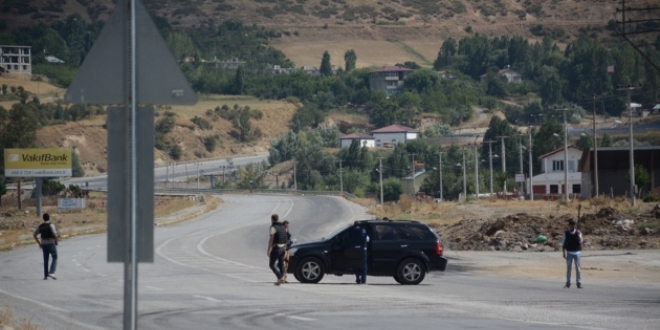Tatvan-Van yolunda atma: 3 PKK'l ldrld