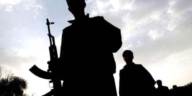 Mardin'den Suriye'ye geçmek isteyen 3 PKK'lı yakalandı