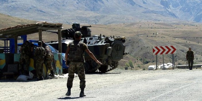 Bitlis'te askere silahlı saldırı: 1 şehit