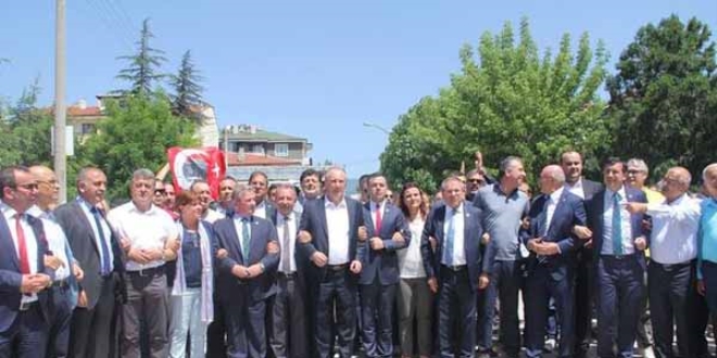 Valilik, 30 CHP'li milletvekili hakkında inceleme başlattı