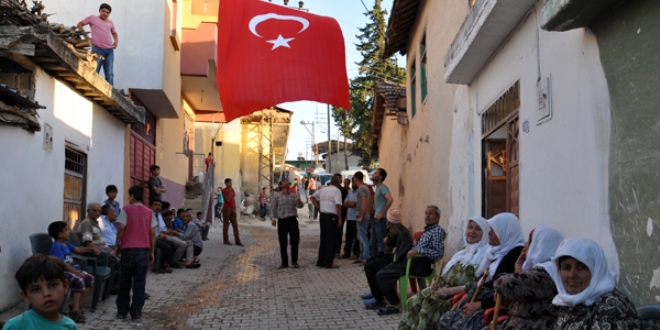 Bitlis'te ehit olan askerin kimlii belirlendi
