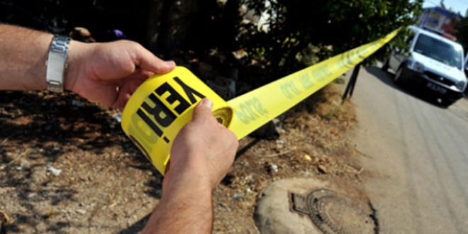 Su kuyusunda fenala�an gen� ve onu kurtarmak isteyen babas� �ld�