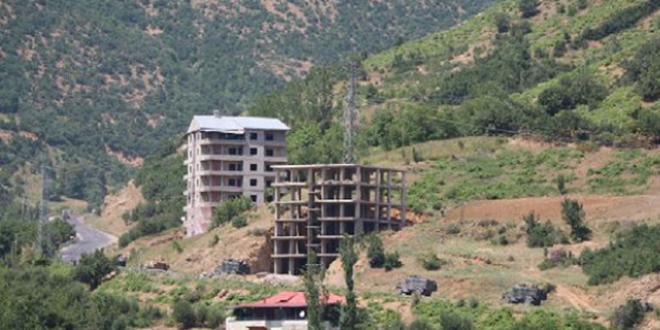 Şemdinli'de menfeze yerleştirilen patlayıcı imha edildi
