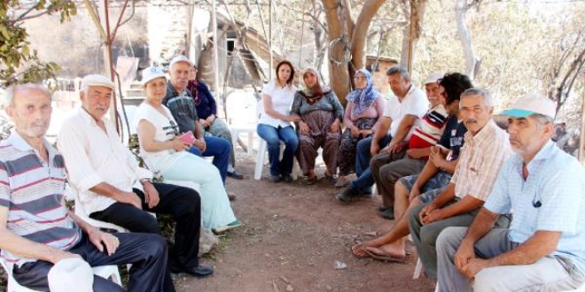 Milletvekili Nazlıaka Kumluca'da ki yangınlar ile ilgili incelemede bulundu