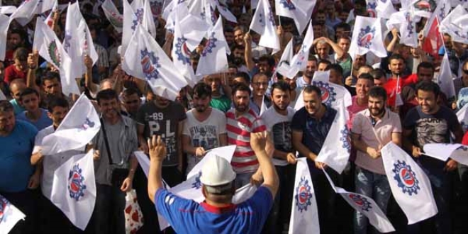 Gül: 400'e yakın arkadaşımızı kadroya alıyoruz