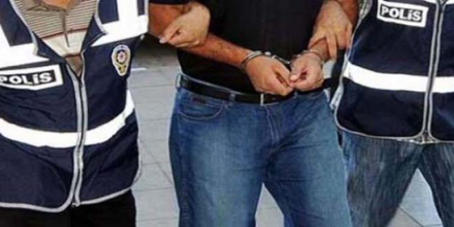 Oto hırsızlığı suçundan gözaltına alınan 42 kişi adliyeye sevk edildi