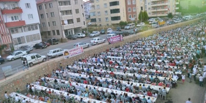 stanbul'da belediyeler ramazan hizmetlerine 300 milyon lira harcad