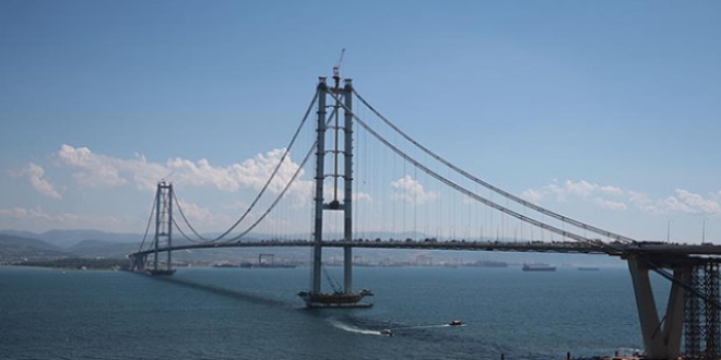 'K�rfezin gerdanl���ndan' ge�i�e PTT imzas�