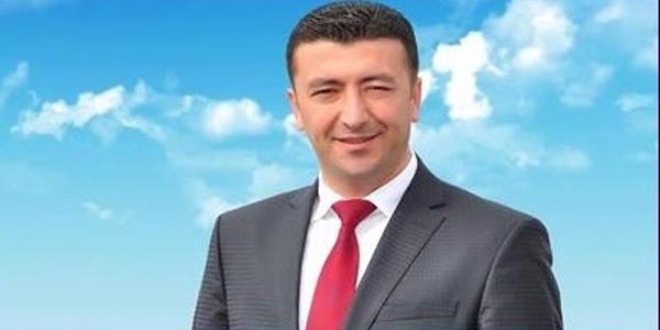 MHP'li belediye başkanı partisinden istifa etti