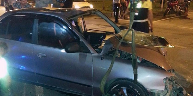 Yurtta trafik kazaları: 3 ölü, 26 yaralı