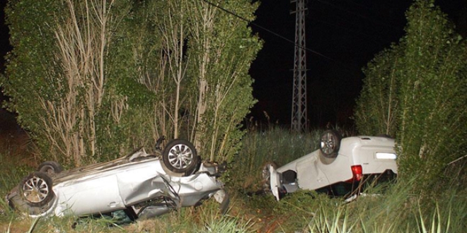 Yurt genelinde ya�anan kaza bilan�osu: 15 �l�