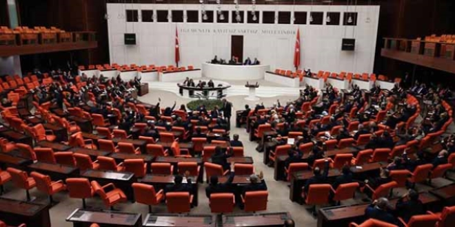 Meclis İçtüzüğü'nde değişiklik yeniden gündeme geliyor