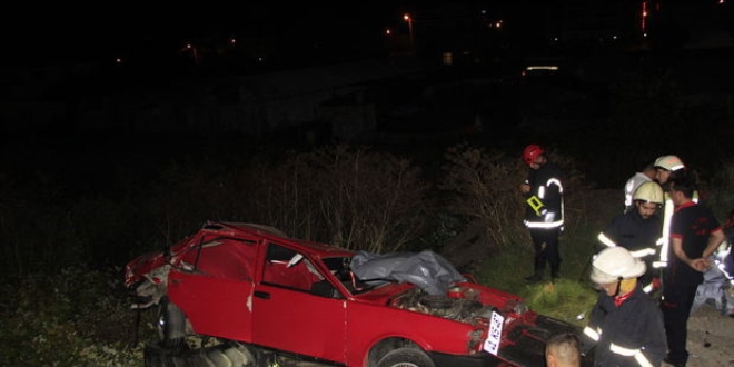 Kocaeli'de feci kaza: 4 kişi öldü, 1 kişi ağır yaralandı